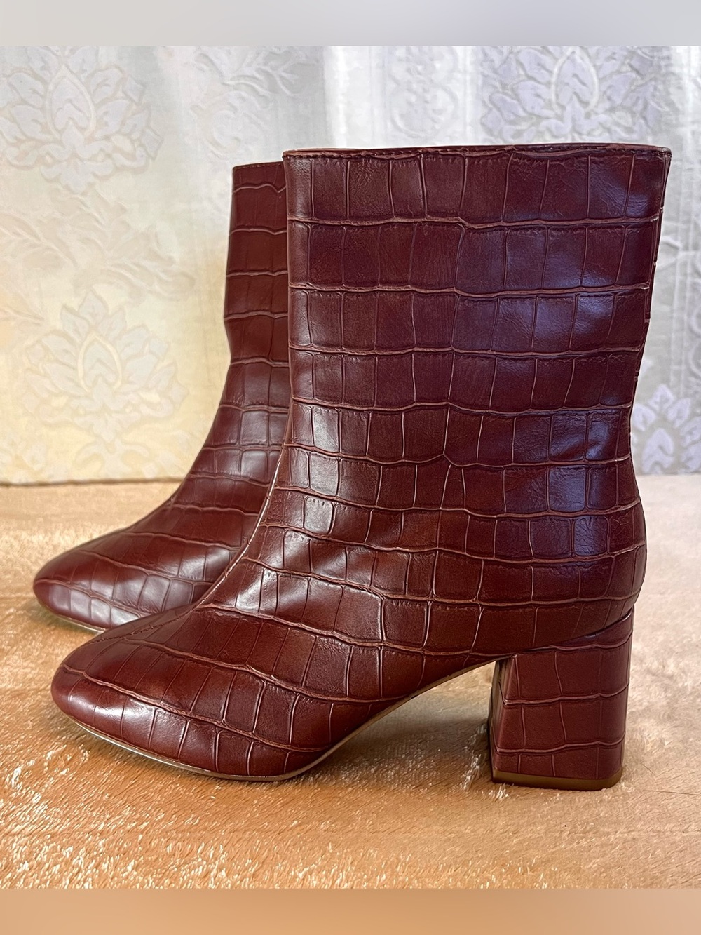 Brown Croc Embossed Ankle Boots Block Heel 7.5 Minimal Chic Booties